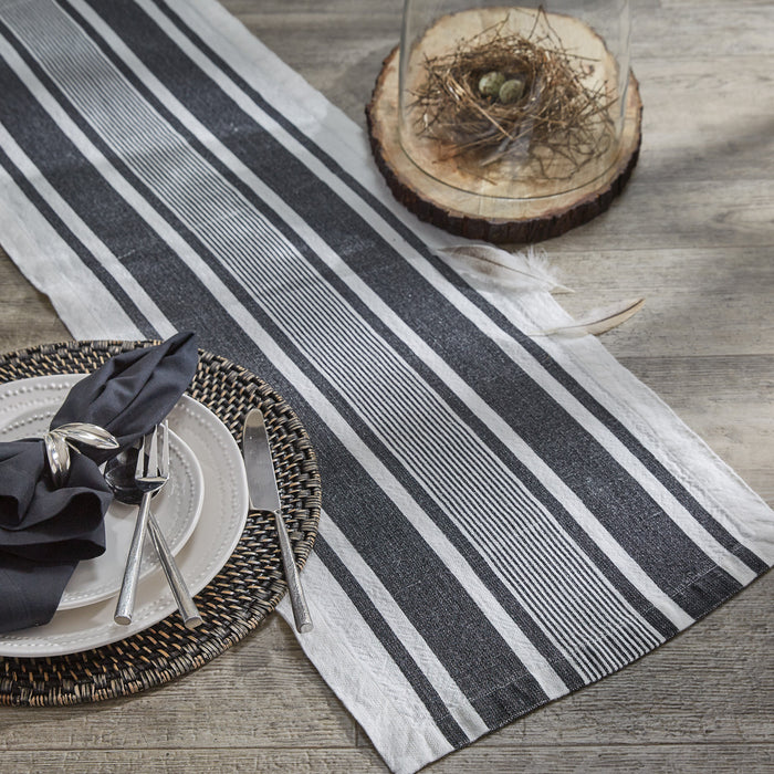family dinner linen table runner