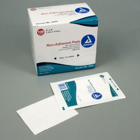 Dynarex Non-Adherent Dressing: 100 Count, White, 3" x 4" (Pad) 59406131