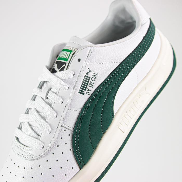 GV Special (Puma White/Dark Myrtle)