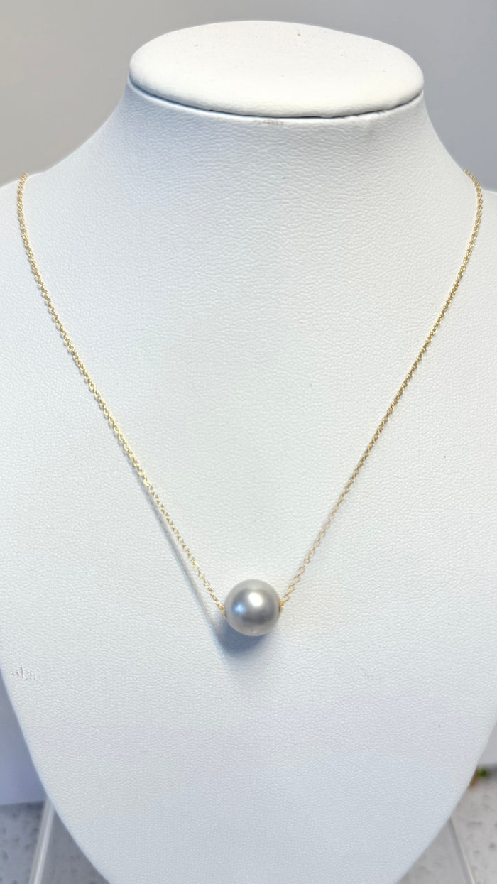 AAA White Tahitian floating pearl necklace