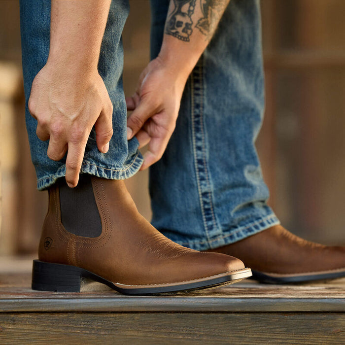 Ariat Men - Booker (Distressed Brown) 10031452