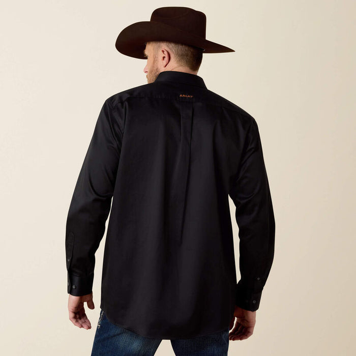 Ariat Men - Solid Twill Classic Fit Shirt (Black) 10000502