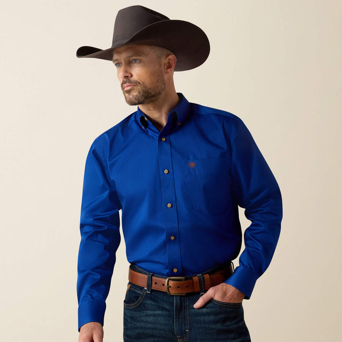 Ariat Men - Solid Twill Classic Fit Shirt (Blue) 10006660