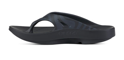 BAUER/OOFOS Men's OOriginal Sport Sandal – Black Asphalt medial view