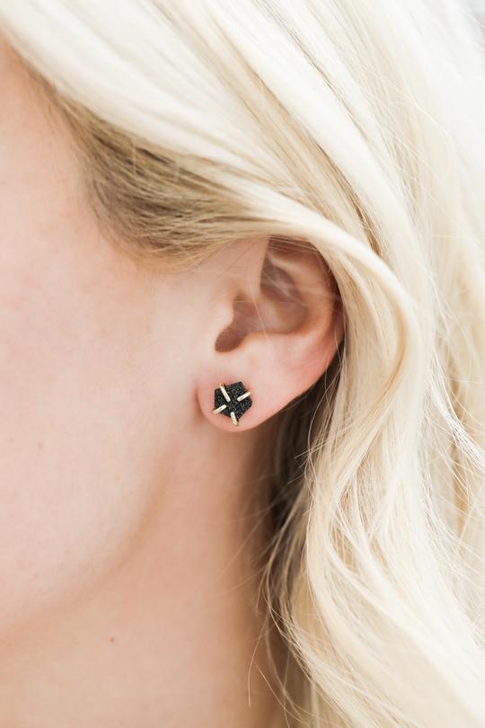 Black Druzy Prong Stud Earrings - Ali's Wagon