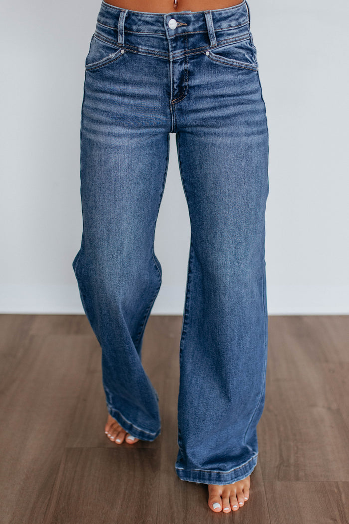 Deja Risen Jeans