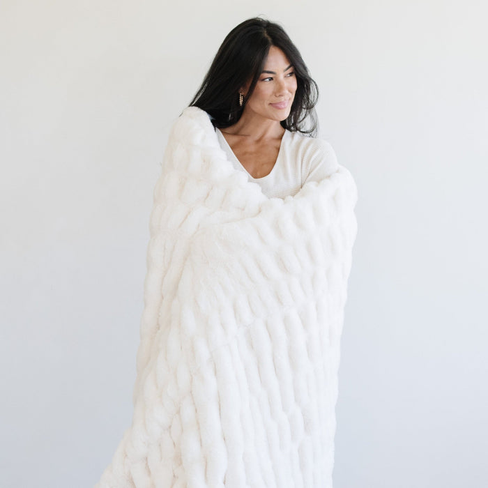 DOUBLE RUCHED FAUX FUR XL THROW BLANKETS - Luxury blanket with textured ruched design, perfect for snuggling.