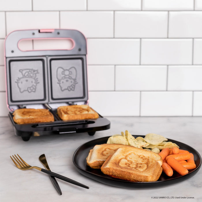 Hello Kitty Bow Sandwich Maker (Pink) Home Goods Uncanny Brands Wholesale
