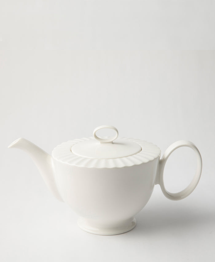 Jenna Clifford Tea Pot 1200ml - White
