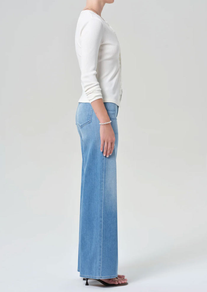 Lyra 32" Jeans in Canopy-Denim-Uniquities