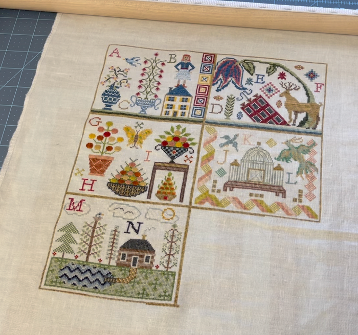 Maximum Cross Stitch - ABC Minis: Vases - Booklet Chart and/or Roxy Floss