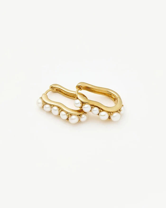 Pearl Wave Small Hoop Earrings | 18ct Gold Plated/Pearl Earrings Missoma