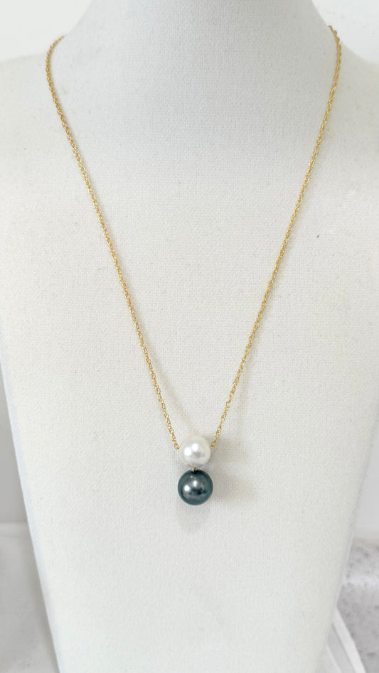 PENDULUM necklace