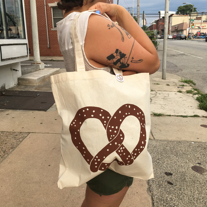 Pretzel Tote Bag - Ali's Wagon