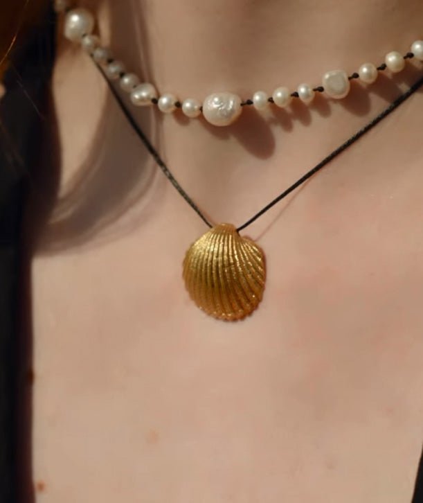 Necklaces Antonia Karra Sea Shell Necklace Gold Pl O/S Apoella