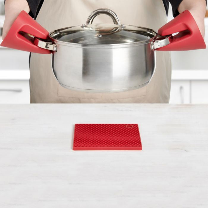 Silicone Pot Grabber - Red in use