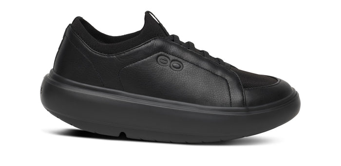 Women's Club+ Black Black lateral view