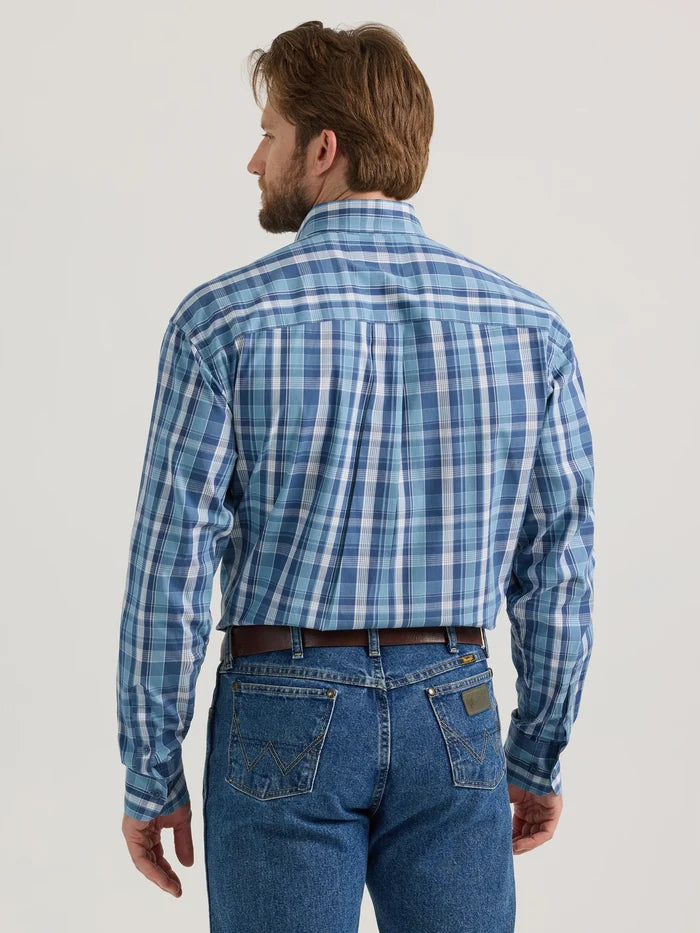 Wrangler Men - George Strait Button Down (Cerulean Plaid) 112352738
