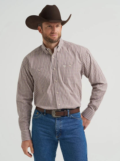 Wrangler Men - George Strait Button Down (Purple Tan Plaid) 112369635